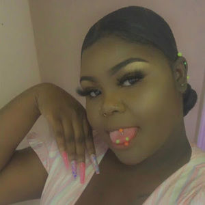 Meet your Posher, Treyana